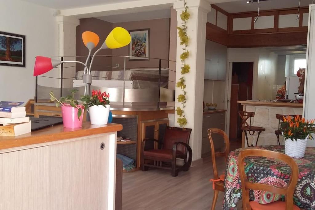 Loft Au Centre Ville, Calme, 200M De La Plage Сен Жан дьо Луз Екстериор снимка